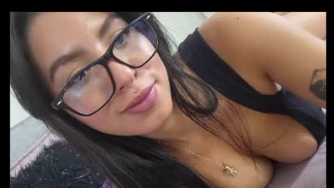 Snapshot of luna_fioree chatting on July 2026 12:19:02 PM Luna Fioree online show from July 2026 12:19:02 PM