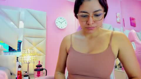 Snapshot of luna_hix chatting on July 2026 12:10:01 PM luna_hix online show from July 2026 12:10:01 PM