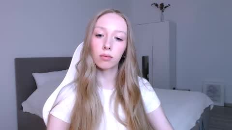 Luna online show from January 2026 08:55:01 PM