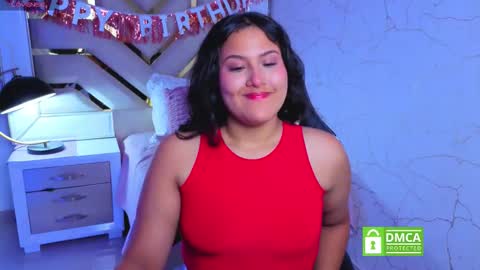 Luna  Jonez  online show from December 2025 10:57:01 AM