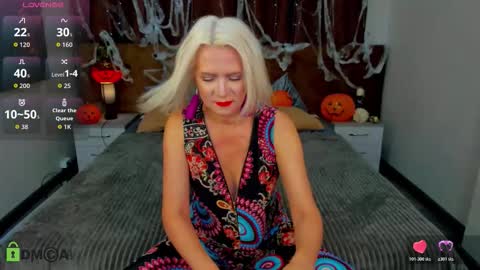 Snapshot of luna_lew1s chatting on October 2025 09:00:02 AM luna_lew1s online show from October 2025 09:00:02 AM