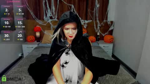 Snapshot of luna_lew1s chatting on October 2025 09:10:01 AM luna_lew1s online show from October 2025 09:10:01 AM