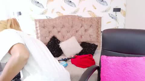 luna_lm online show from June 2026 08:33:02 PM