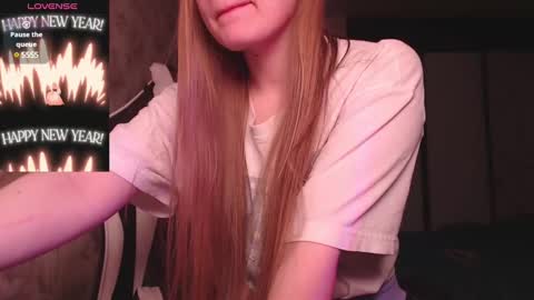 Snapshot of luna_loveisgood chatting on February 2025 06:06:01 PM Luna online show from February 2025 06:06:01 PM