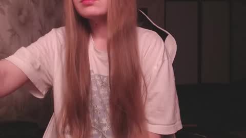 Snapshot of luna_loveisgood chatting on February 2025 01:38:01 PM Luna online show from February 2025 01:38:01 PM