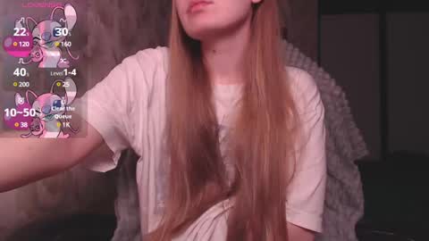 Snapshot of luna_loveisgood chatting on February 2025 02:57:01 PM Luna online show from February 2025 02:57:01 PM