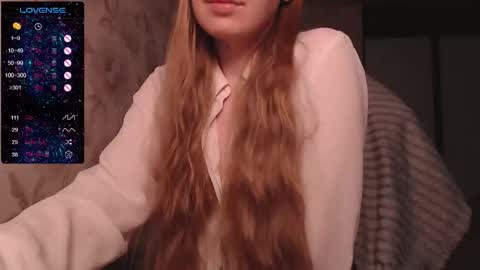 Snapshot of luna_loveisgood chatting on September 2025 09:52:01 AM Luna online show from September 2025 09:52:01 AM