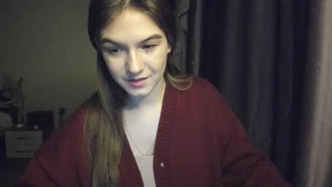 Luna online show from November 2025 02:56:01 AM