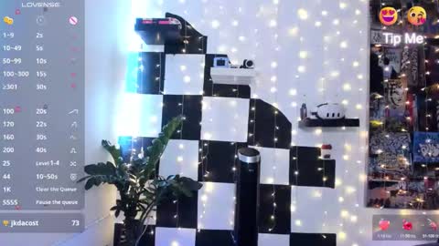 LUNA MCCOY online show from October 2025 07:22:01 PM