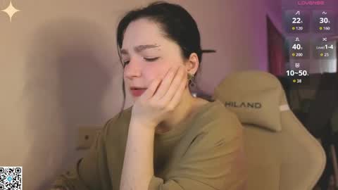 Luna online show from April 2026 01:06:01 AM