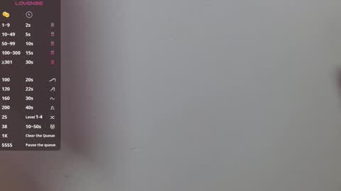 Luna and Rick online show from December 2025 07:10:01 PM