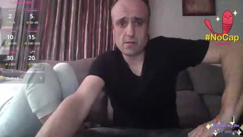 Snapshot of luna_perversa11 chatting on February 2025 09:37:02 PM Luna online show from February 2025 09:37:02 PM