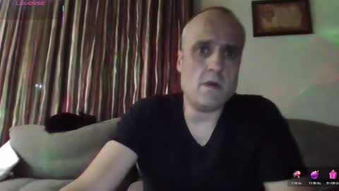 Snapshot of luna_perversa11 chatting on October 2025 09:28:02 PM Luna online show from October 2025 09:28:02 PM