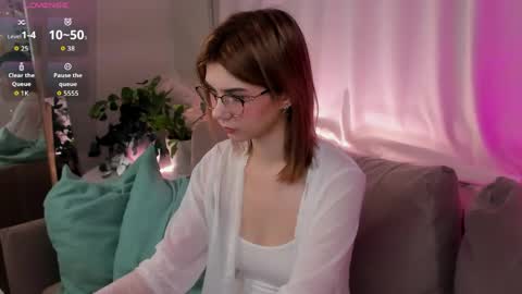 Luna online show from March 2026 11:14:01 AM