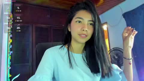 Snapshot of luna_roja257 chatting on June 2026 05:15:02 PM Luna Roja26 online show from June 2026 05:15:02 PM