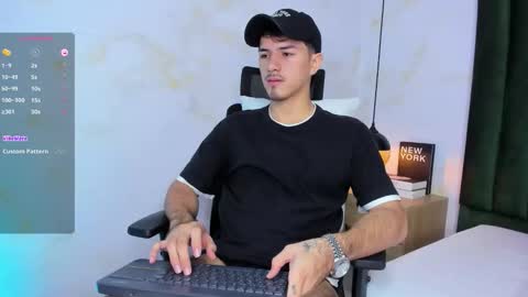 Luna Stanford online show from December 2025 08:04:02 PM