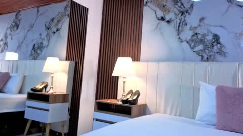  A M M Y  online show from November 2025 11:32:02 AM