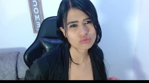 Snapshot of luna_starr69 chatting on September 2025 08:35:02 PM luna_starr69 online show from September 2025 08:35:02 PM