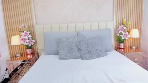 Luna Taylors online show from October 2025 11:18:01 AM