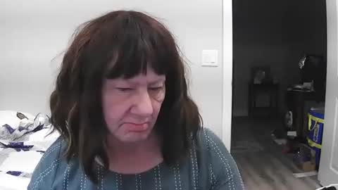 Luna online show from March 2025 02:54:01 AM