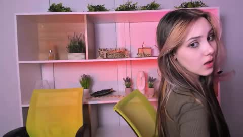 Snapshot of luna_tin chatting on October 2025 07:01:02 PM Luna online show from October 2025 07:01:02 PM