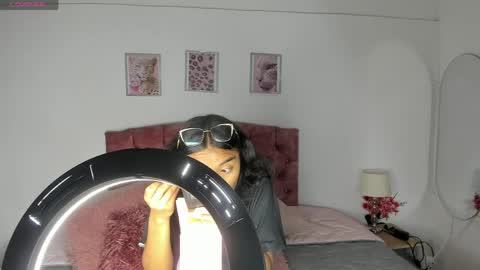 luna_velveth1 online show from April 2026 10:41:01 AM