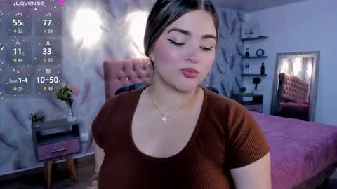  Luna online show from November 2025 03:01:02 AM