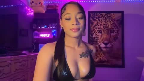 Snapshot of lunaa_11 chatting on May 2026 05:13:01 AM lunaa_11 online show from May 2026 05:13:01 AM