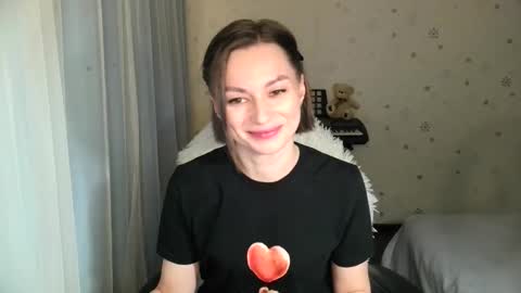 lunaa_bluee online show from December 2025 10:15:01 PM