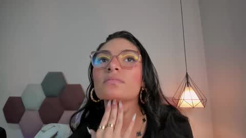 Luna Aspen online show from March 2026 06:04:01 PM