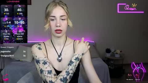 Snapshot of lunabelli chatting on May 2026 07:25:01 AM LunaBelli online show from May 2026 07:25:01 AM