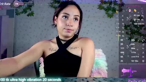 Luna online show from February 2025 06:41:01 PM