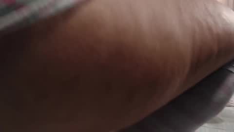 Snapshot of lunaflorez_ chatting on December 2024 12:04:02 AM LUNA online show from December 2024 12:04:02 AM