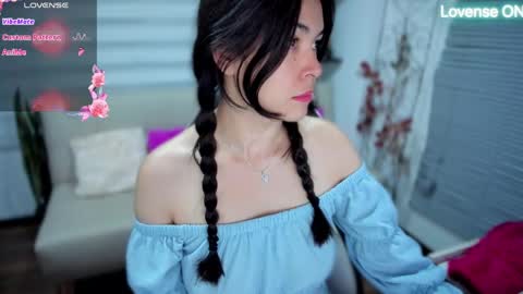 Luna online show from April 2026 03:28:01 AM