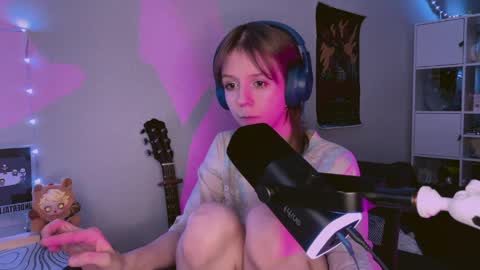 luna online show from April 2026 08:21:01 PM