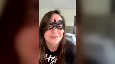 Snapshot of lunahluxx chatting on July 2026 07:20:02 PM lunahluxx online show from July 2026 07:20:02 PM