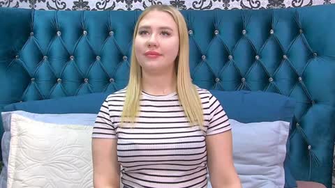 LunaHouston online show from December 2024 02:08:02 AM