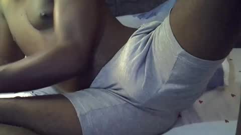 lunalove22_ online show from April 2026 03:26:02 AM