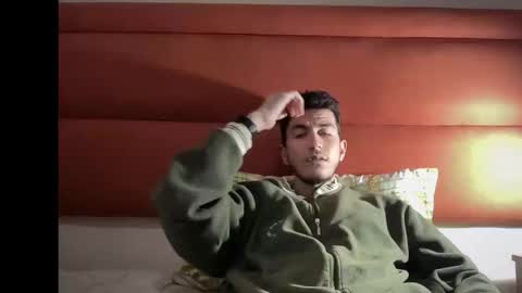 LunaPica online show from September 2025 12:10:01 PM