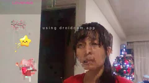 Snapshot of lunamoon_17 chatting on December 2024 11:24:02 PM LUNA online show from December 2024 11:24:02 PM