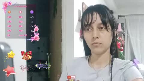 Snapshot of lunamoon_17 chatting on January 2025 11:38:01 PM LUNA online show from January 2025 11:38:01 PM