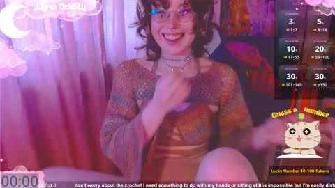 Snapshot of lunaoddity chatting on December 2025 01:38:02 PM Luna online show from December 2025 01:38:02 PM