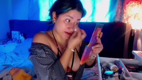 Snapshot of lunapalmer01 chatting on May 2026 02:15:02 PM Julieth online show from May 2026 02:15:02 PM