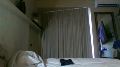 LunaPearl   online show from December 2025 08:19:02 AM