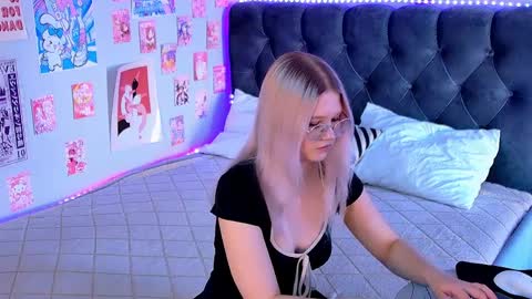 Snapshot of lunariafox chatting on April 2026 02:40:01 PM lunariafox online show from April 2026 02:40:01 PM