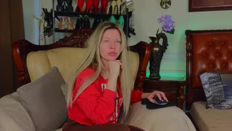 Luna Rishi online show from March 2026 07:24:02 AM