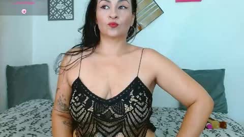 Luna  online show from May 2026 06:10:02 AM