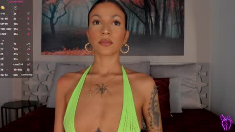 Luna Ruso  online show from January 2025 08:10:02 PM