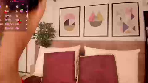 Snapshot of lunaruso chatting on January 2026 08:21:02 PM Luna Ruso online show from January 2026 08:21:02 PM