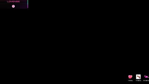 Snapshot of lunasexy79 chatting on January 2026 11:19:01 PM LunaSexy79 online show from January 2026 11:19:01 PM